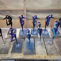 Mini sculptures en résine, teinte caméléon Mini sculptures en résine, teinte caméléon